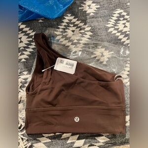 Lululemon symmetrical sports bra